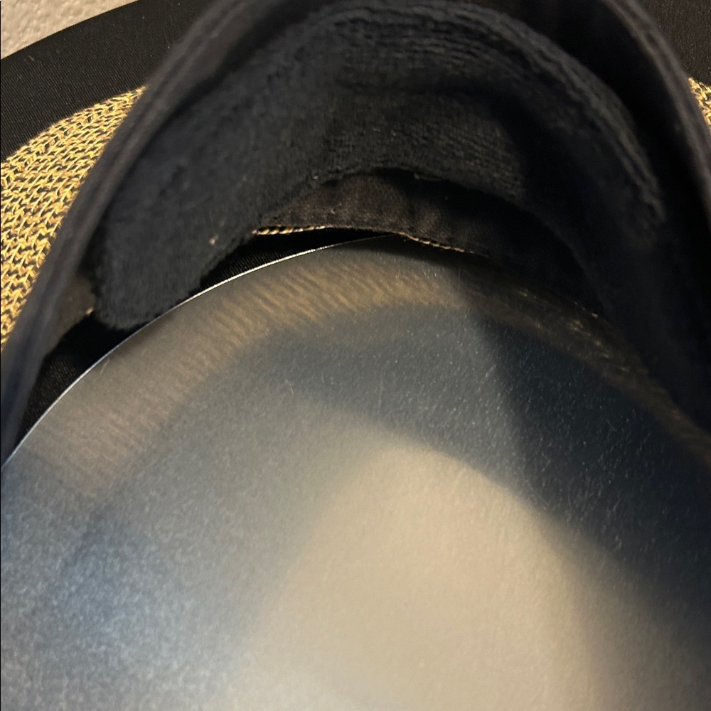Stylish  Black and Tan Women's adjustable  Visor - Picture 3 of 6